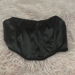 black corset from garage size xs never been worn before satin material